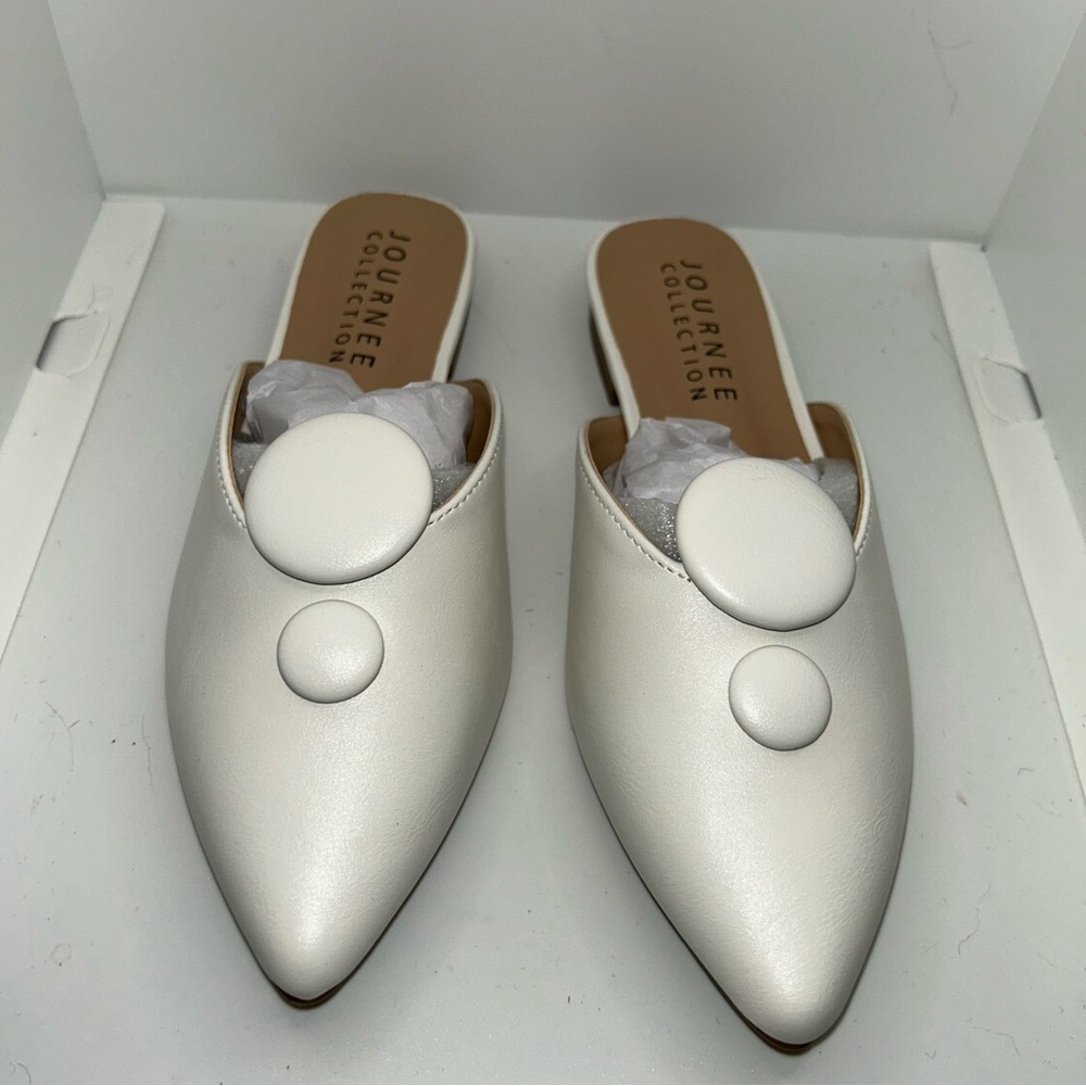 Journee Malorie white mule mod style NIB size 7